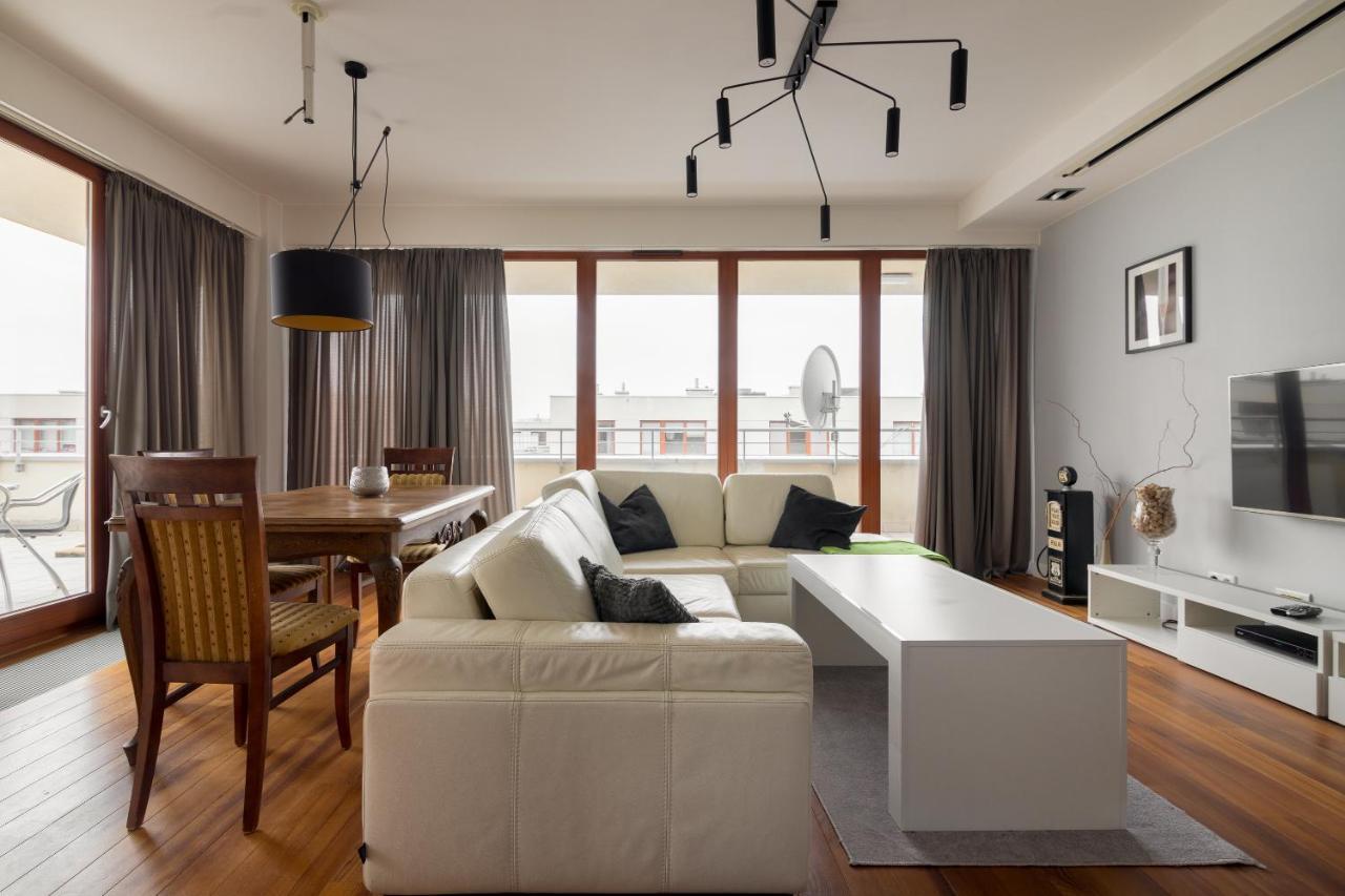 Hlonda Deluxe Apartment With Terrace ワルシャワ エクステリア 写真