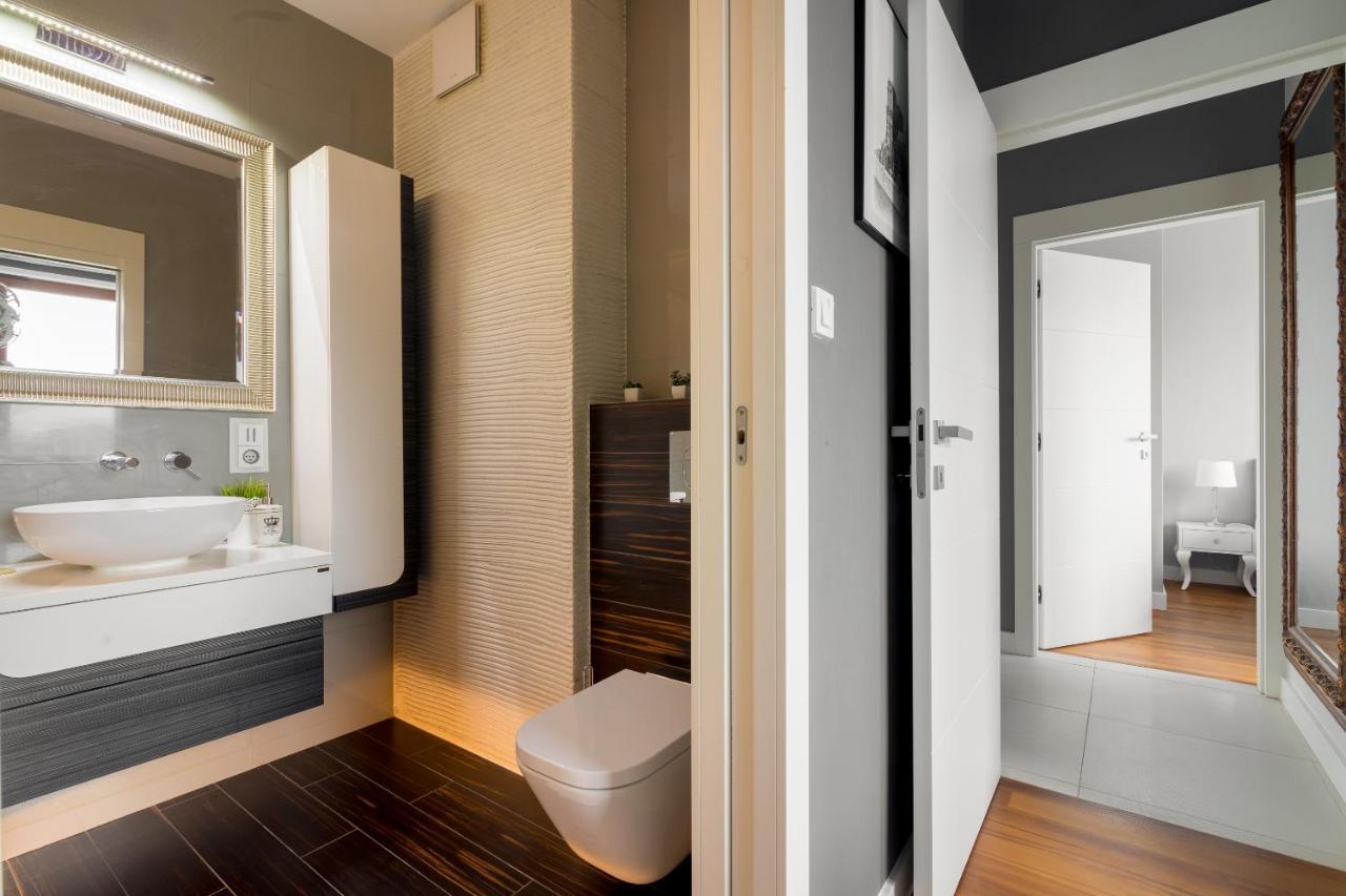 Hlonda Deluxe Apartment With Terrace ワルシャワ エクステリア 写真